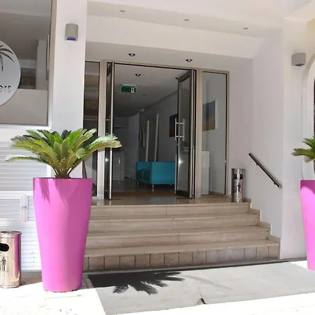 Les Palmiers Beach Boutique Hotel & Luxury Apartments-2